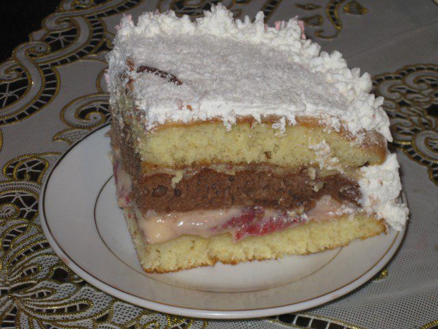 Пандишпанова торта Зайче
