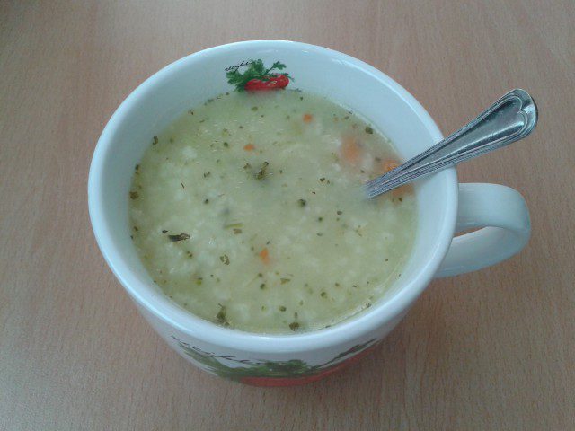 Зеленчукова супа с ориз и застройка