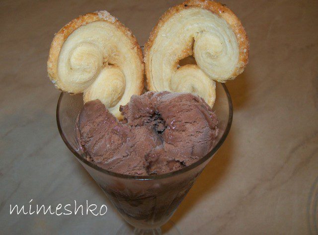 Шоколадов сладолед