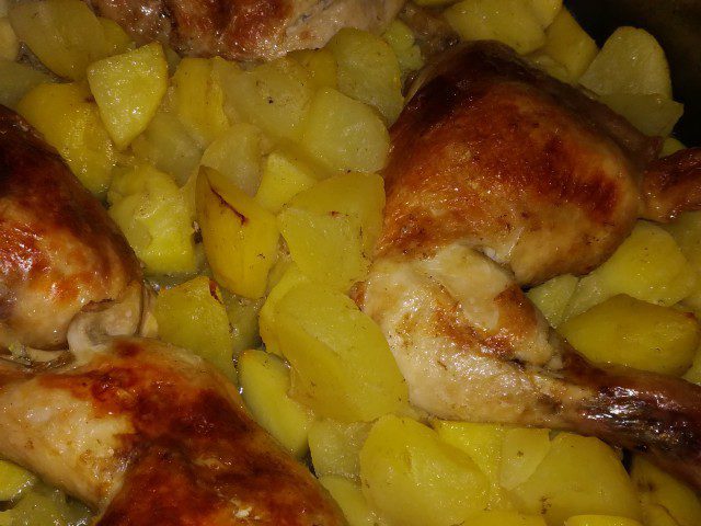 Пиле с картофки на фурна