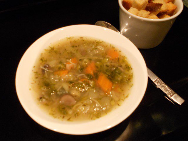 Бърза и богата зеленчукова супа