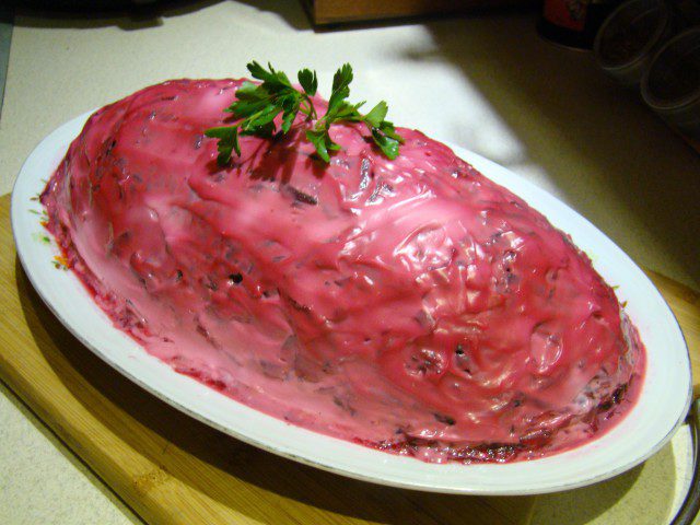 Пурпурна солена торта
