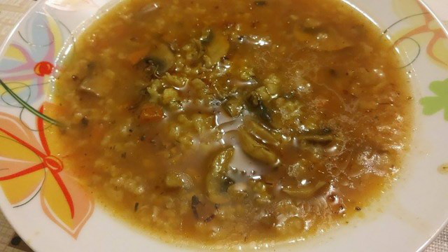 Ароматна гъбена супа