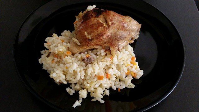 Вкусен зеленчуков ориз с пилешко