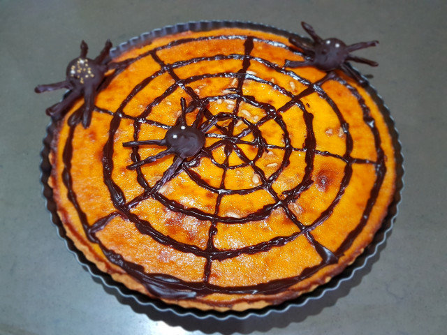 Торта Шоколадова паяжина за Хелоуин