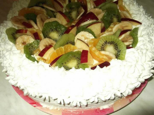 Торта с много плодове