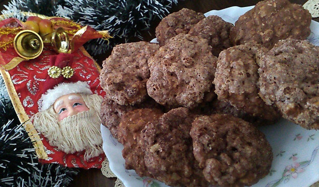Какаови бисквити с тиква и овесени ядки