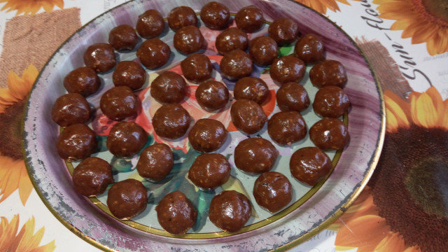 Шоколадови бонбони Гараш