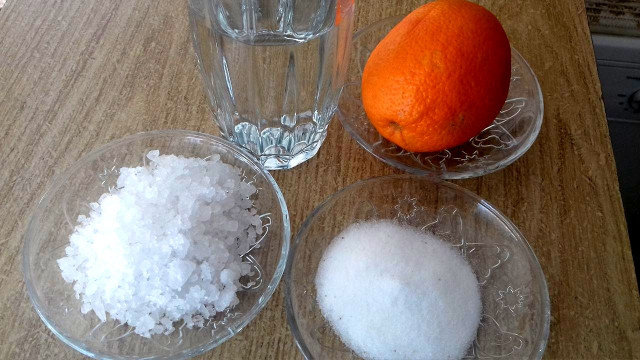 Рецепта със сол и портокал при кашлица
