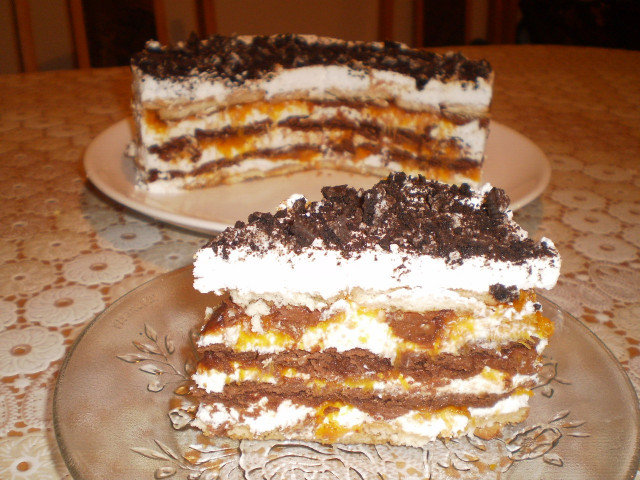 Бисквитена торта с тиква и течен шоколад