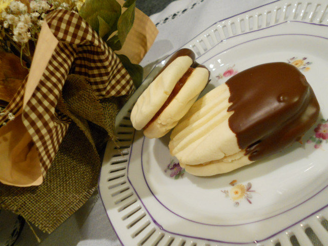 Двойно шоколадови бисквити