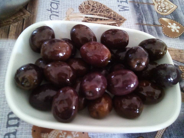 Домашни мариновани маслини