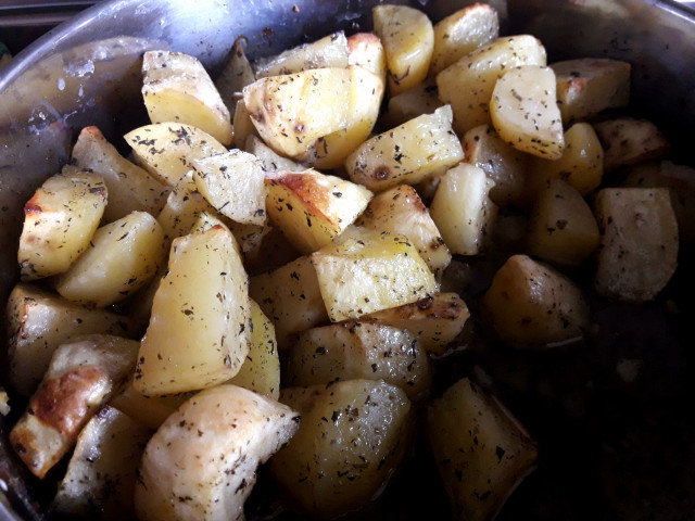 Картофи на фурна с подправки
