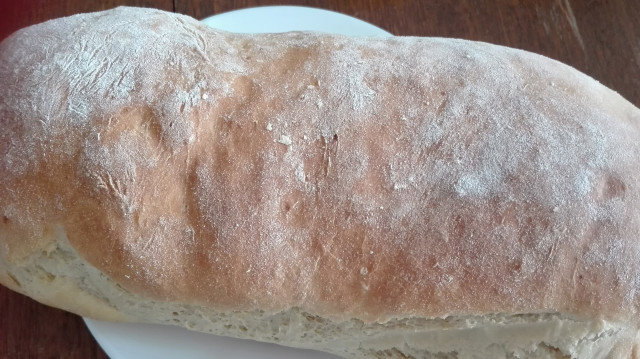 Домашен бял хляб