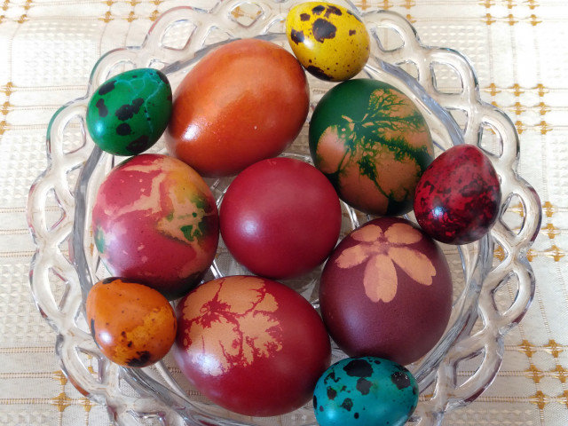 Великденските яйца на баба