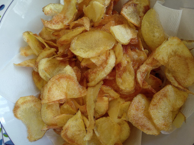 Домашен чипс от пресни картофи