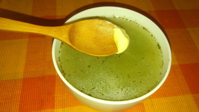 Картофена супа с карфиол, тиквичка и копър