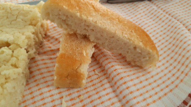 Хляб с оризово брашно в хлебопекарна