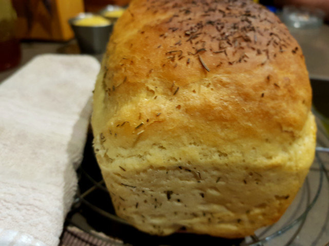 Домашен билков хляб