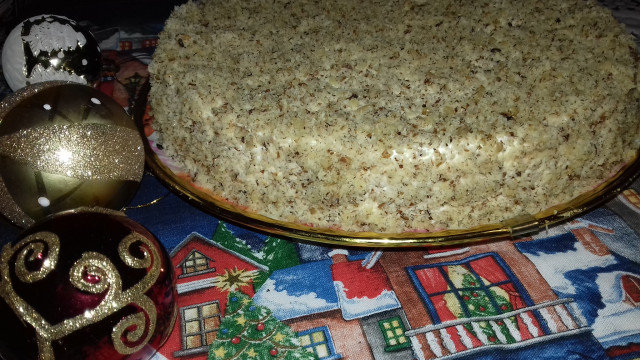 Новогодишна руска торта със сметана и боровинки