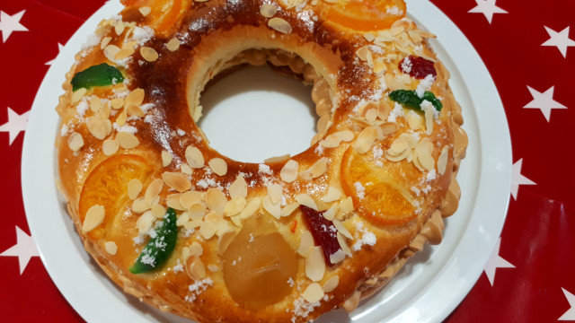 Роскон (Roscón de Reyes)