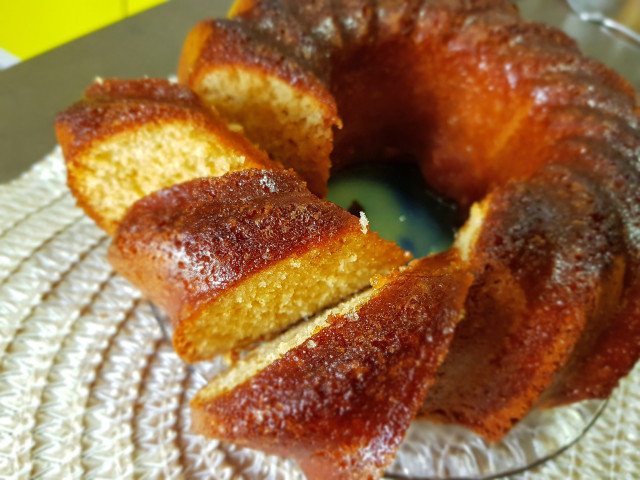 Кекс с маслена глазура (Kentucky butter cake)