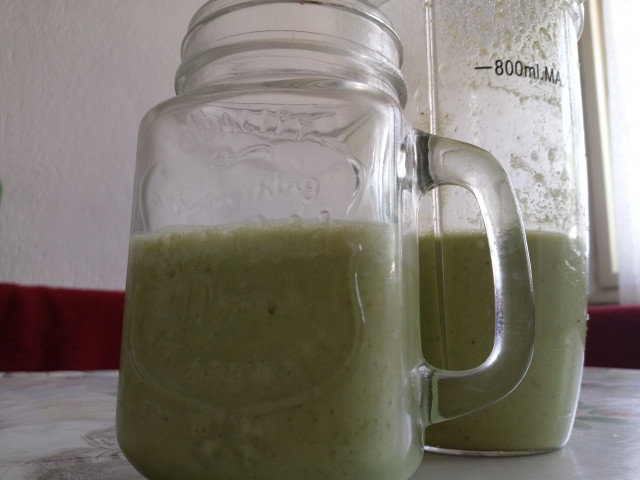 Зелено кисело мляко по рецепта на Петър Димков за отслабване