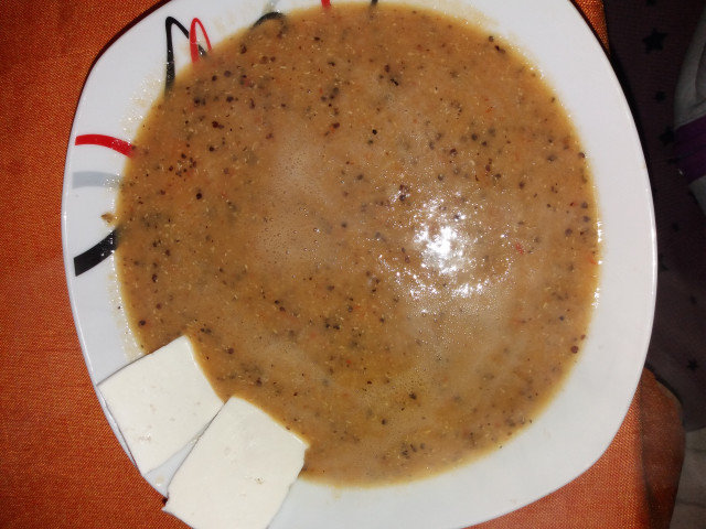 Веган крем супа от червена леща