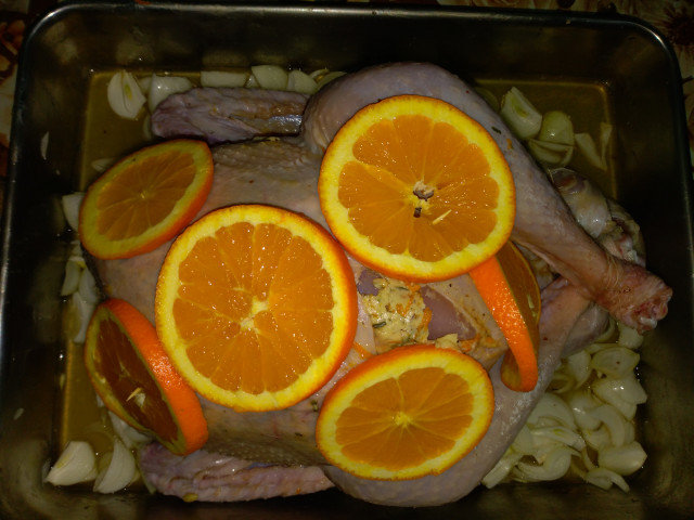Печена пуйка с портокали
