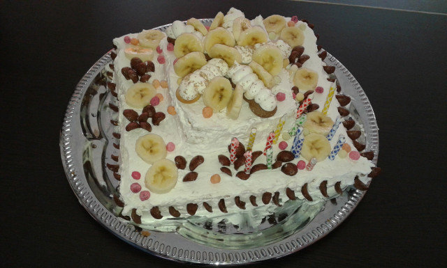 Бананова торта със сметана