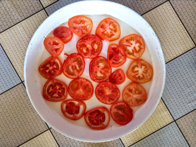 Мусака с пресни домати и кашкавал