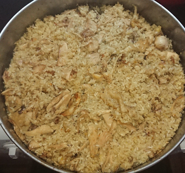 Пиле с ориз