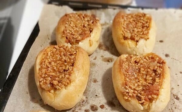 Чедърови хлебчета с плънка
