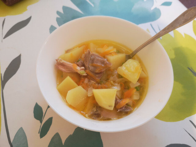 Пилешка супа за деца без фиде и застройка