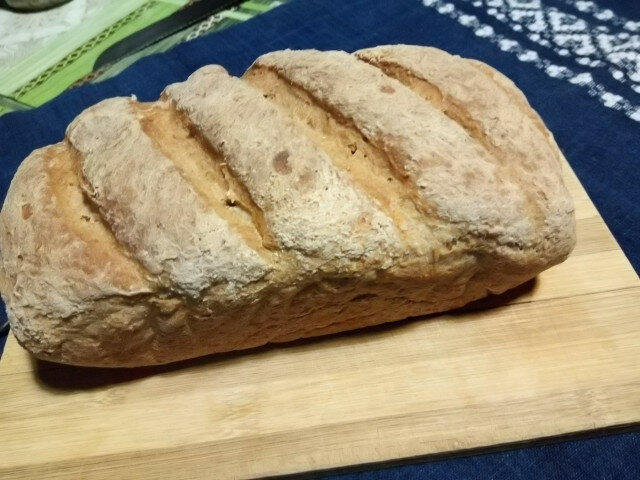 Домашен хляб от лимец с мая
