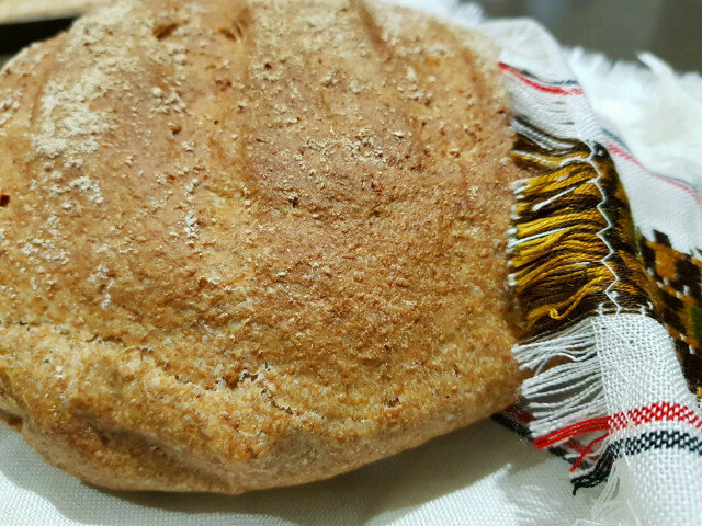 Селски хляб от лимец
