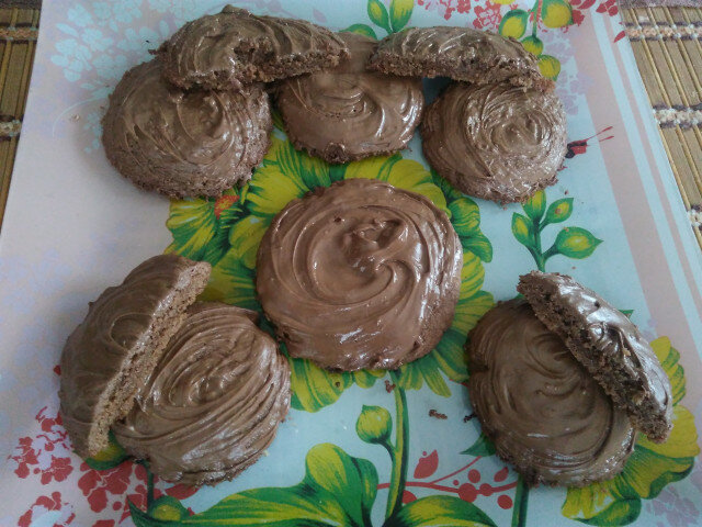 Меки какаови бисквити с шоколад