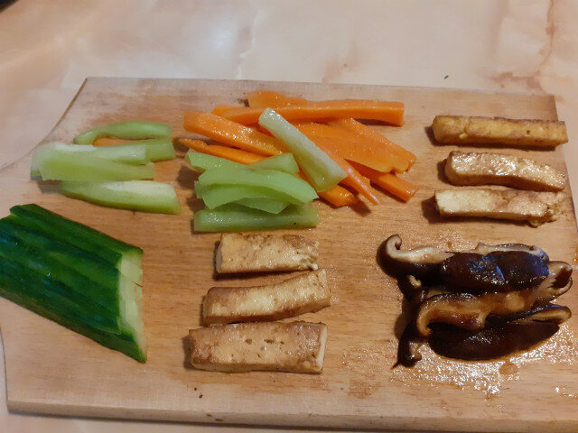 Кимбап със зеленчуци