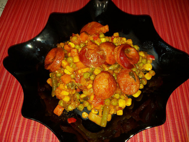 Наденички със зеленчуци на тиган
