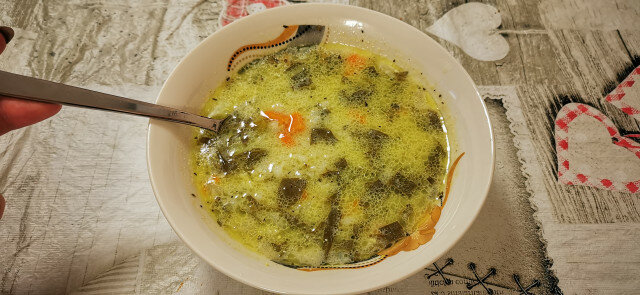 Пролетна супа със спанак