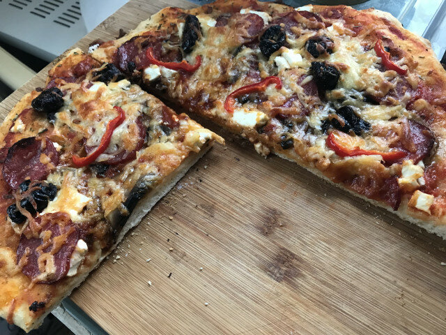Веселяшка пица