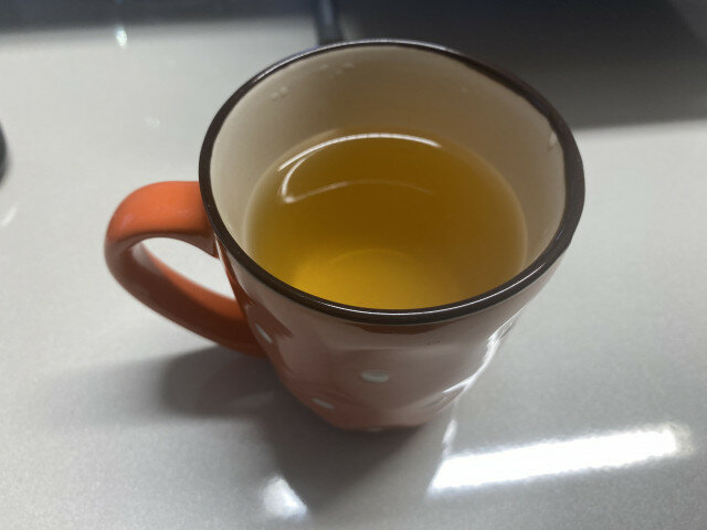 Чай запарка от бял бъз с шафран