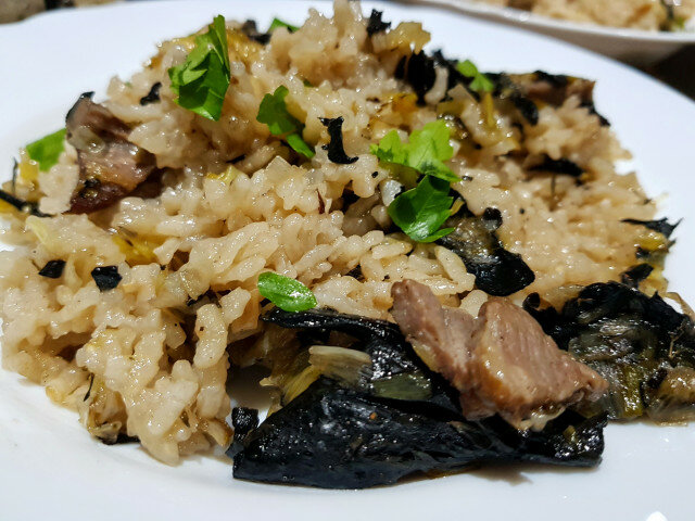 Ориз на фурна с телешко, тръбенки и праз