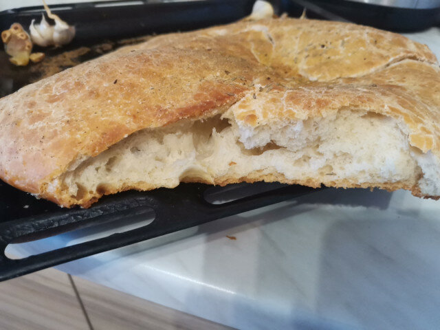 Плосък балкански хляб