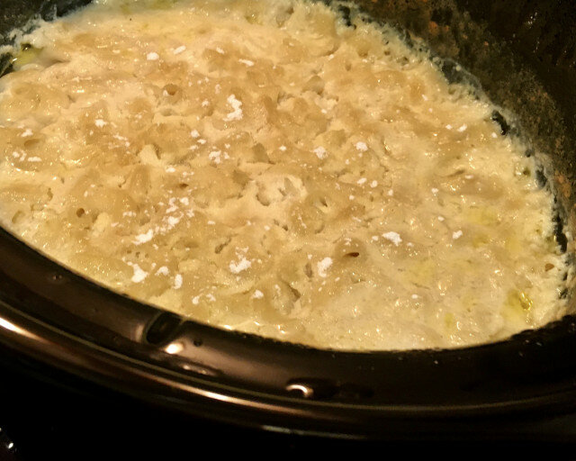 Сладки макарони в Crock-pot