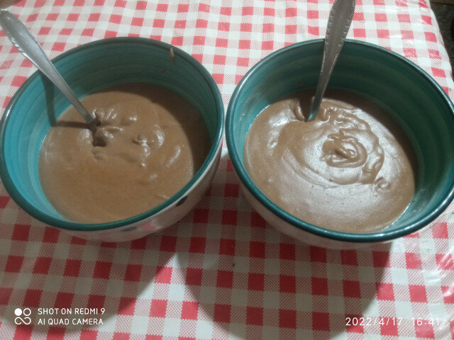 Шоколадов крем с царевично брашно