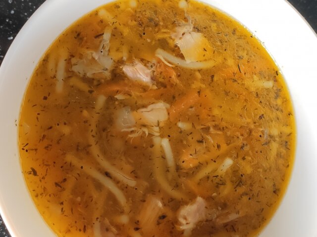 Пилешка супа с билки