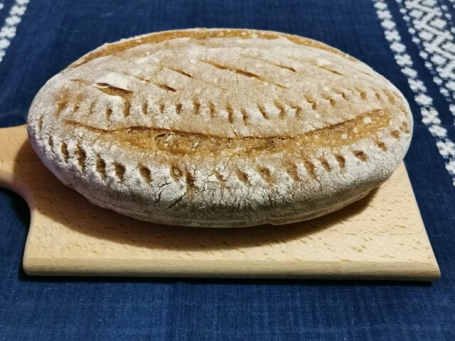 Пълнозърнест хляб с натурален квас