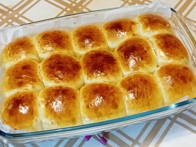 Сладки питки Hawaiian sweet rolls